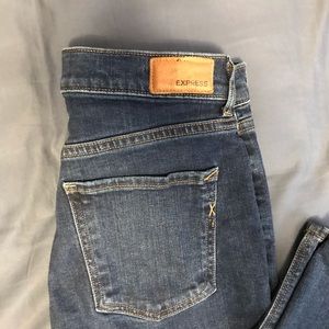 Express Mom Jeans Women’s Size 2.